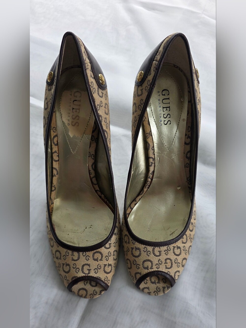 GUESS Beige Logo Peep-Toe Heels with Dark Trim